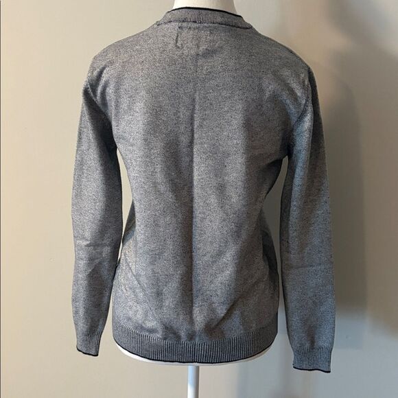 Marc Asher New York Gray Crewneck long sleeve Sweater. Size Small - Picture 2 of 6